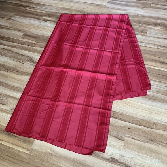 Red Large Tablecloth 60” x 100”Rectangle Holiday Dining Polyester Stripe - Picture 2 of 3